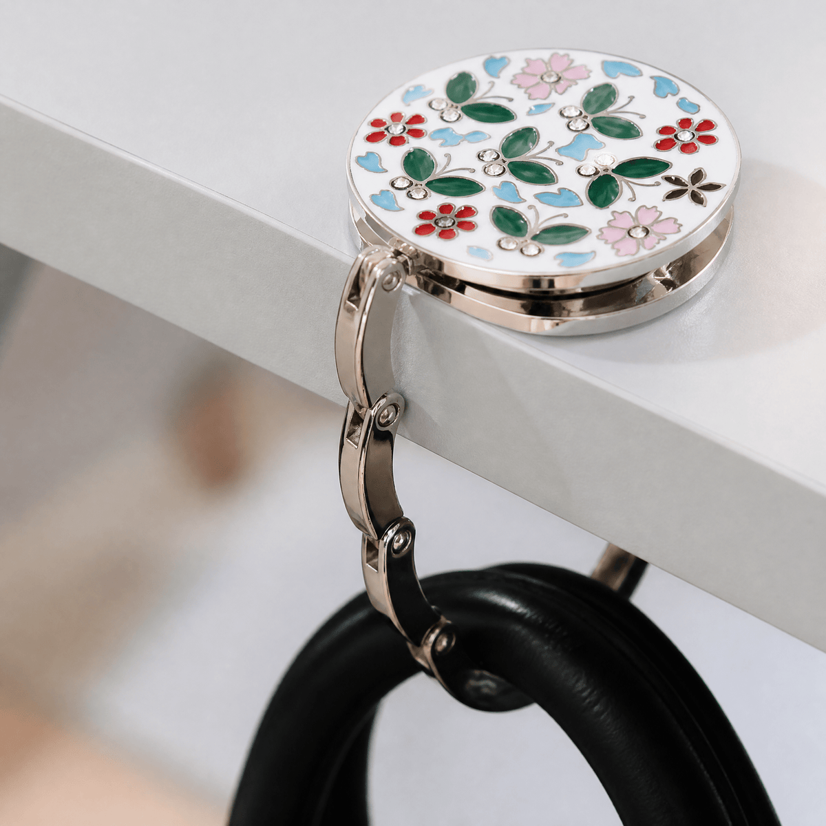 FloriPerch — Folding Purse Hook for Tables - TrendsToLife