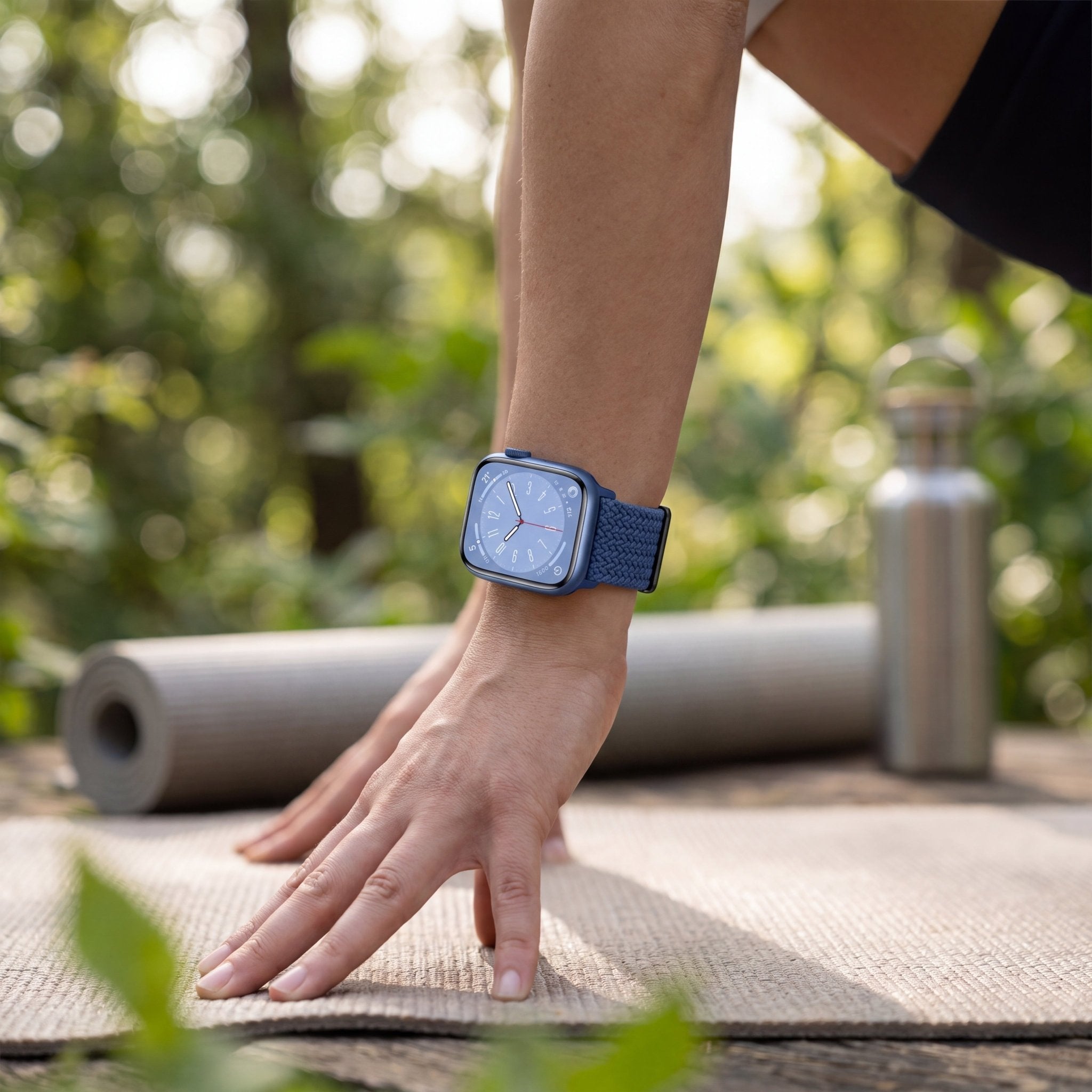 Minimal Woven Loop Watch Band – Magnetic Strap for Apple Watch 38–41mm - TrendsToLife