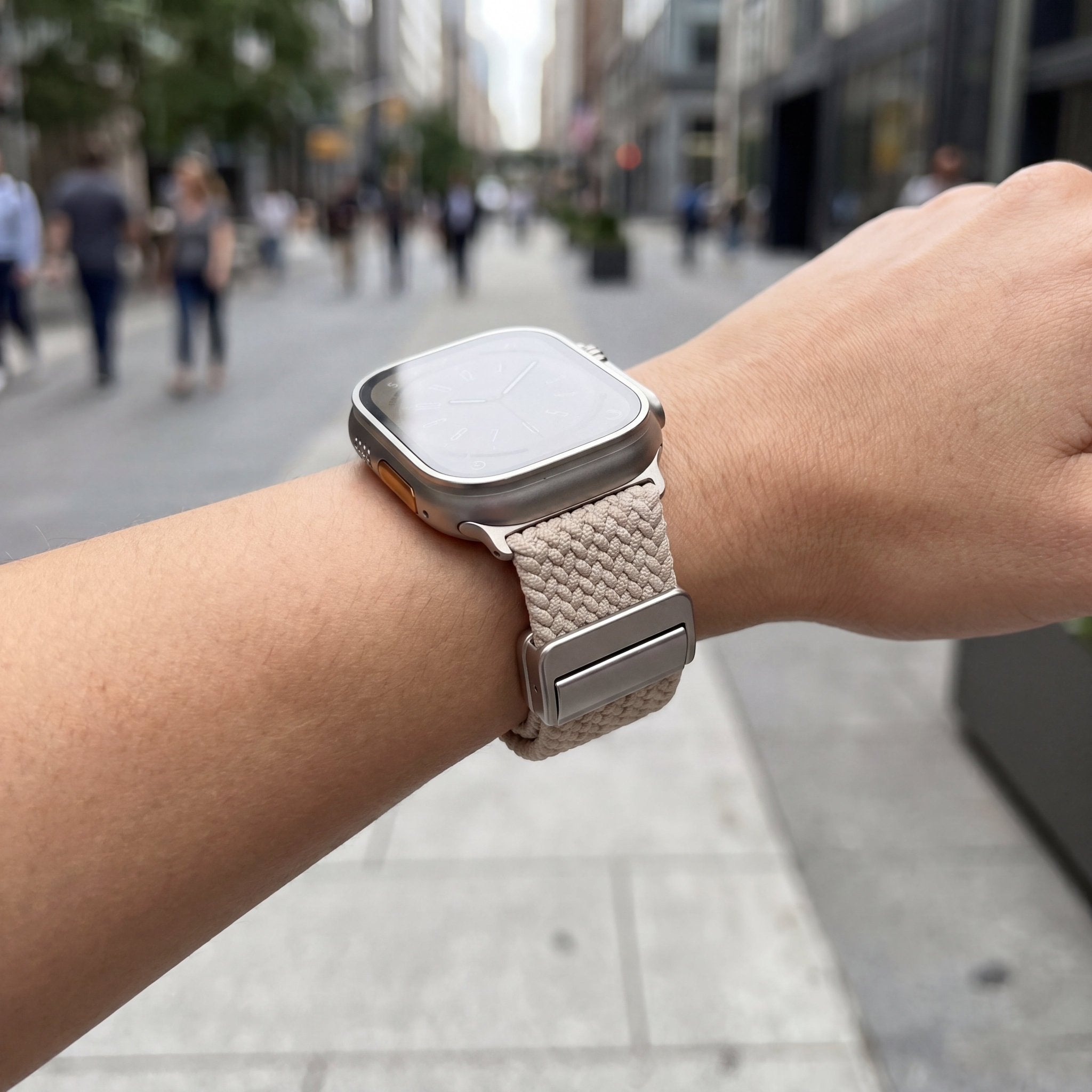 Minimal Woven Loop Watch Band – Magnetic Strap for Apple Watch 38–41mm - TrendsToLife