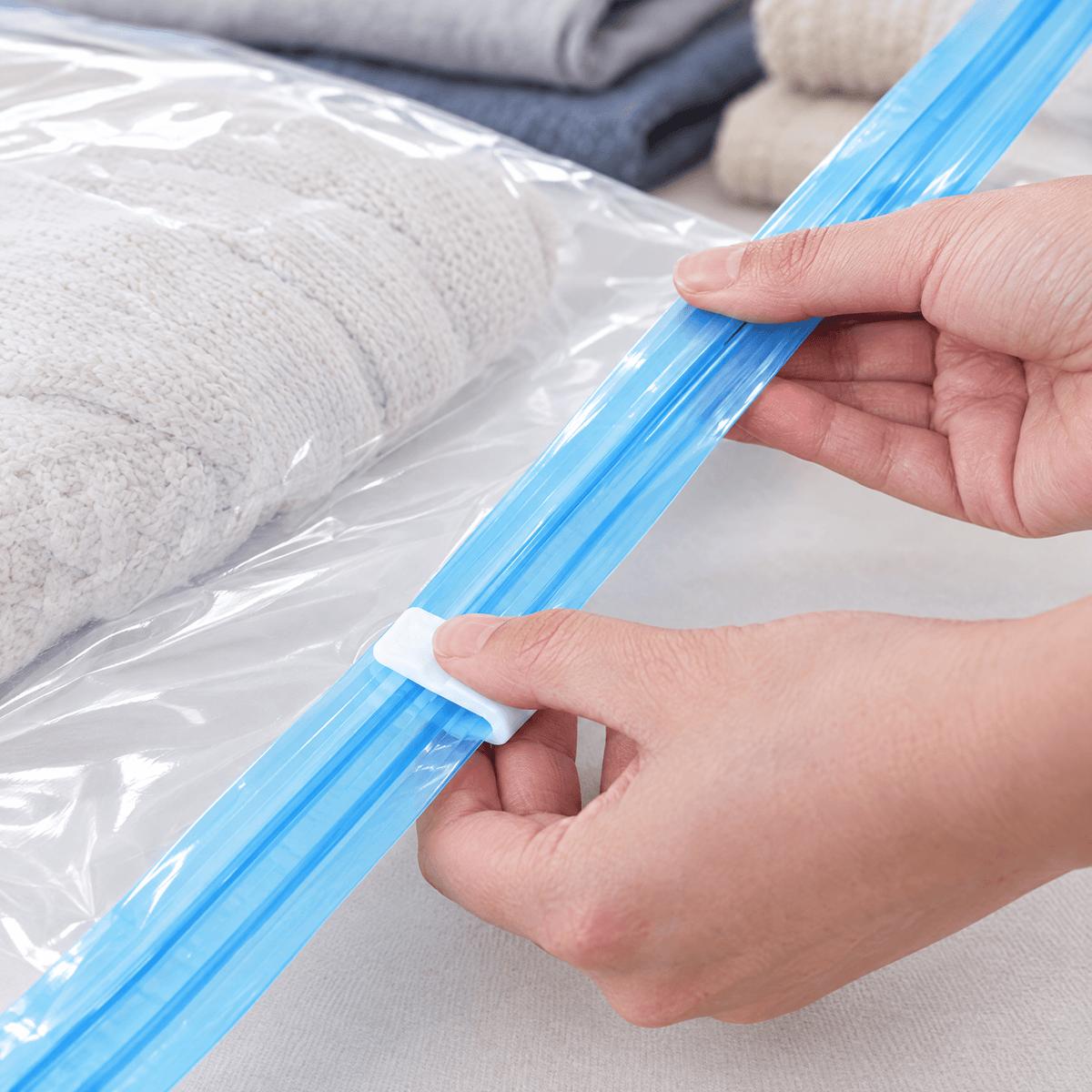 Roll-Up Travel Compression Bags - TrendsToLife