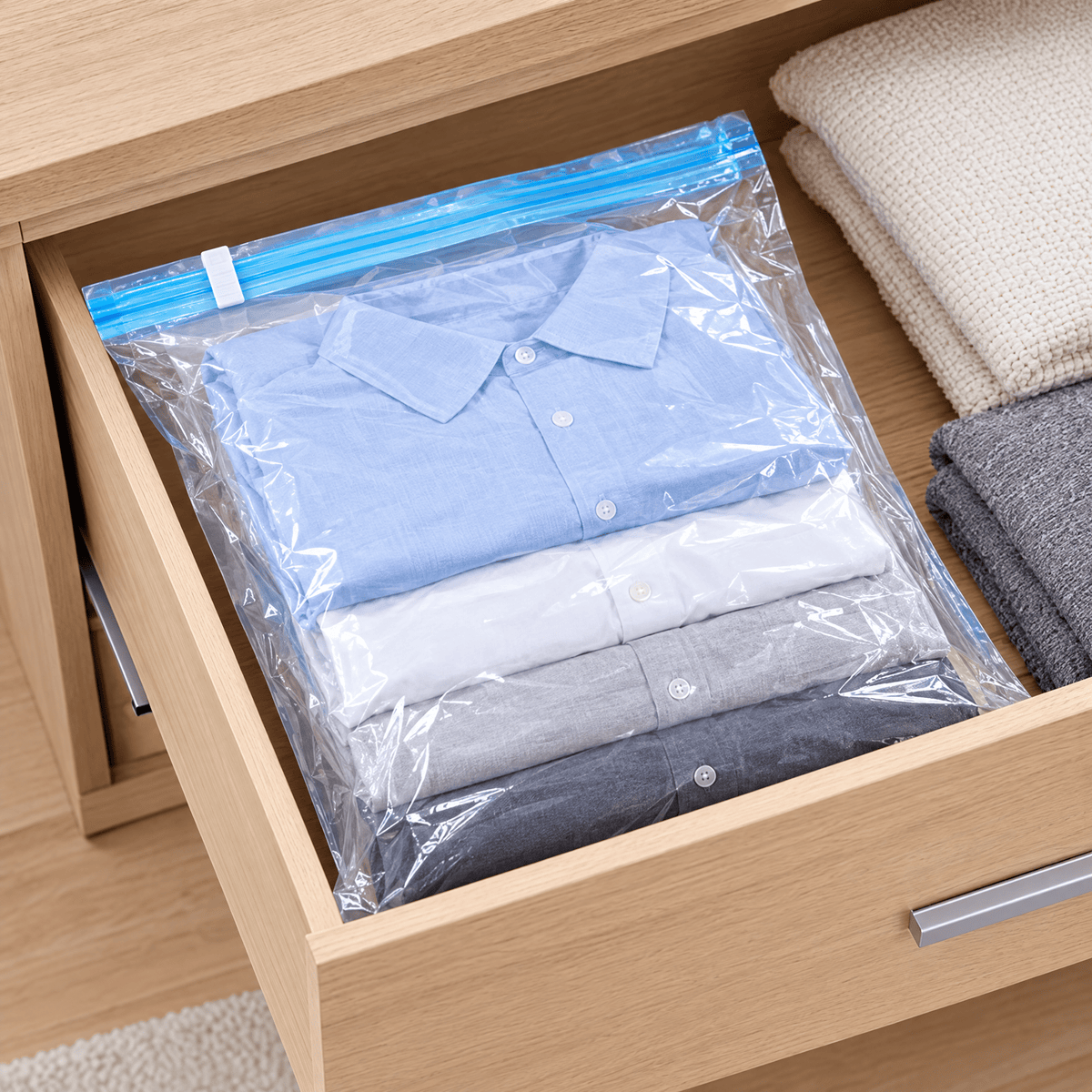 Roll-Up Travel Compression Bags - TrendsToLife