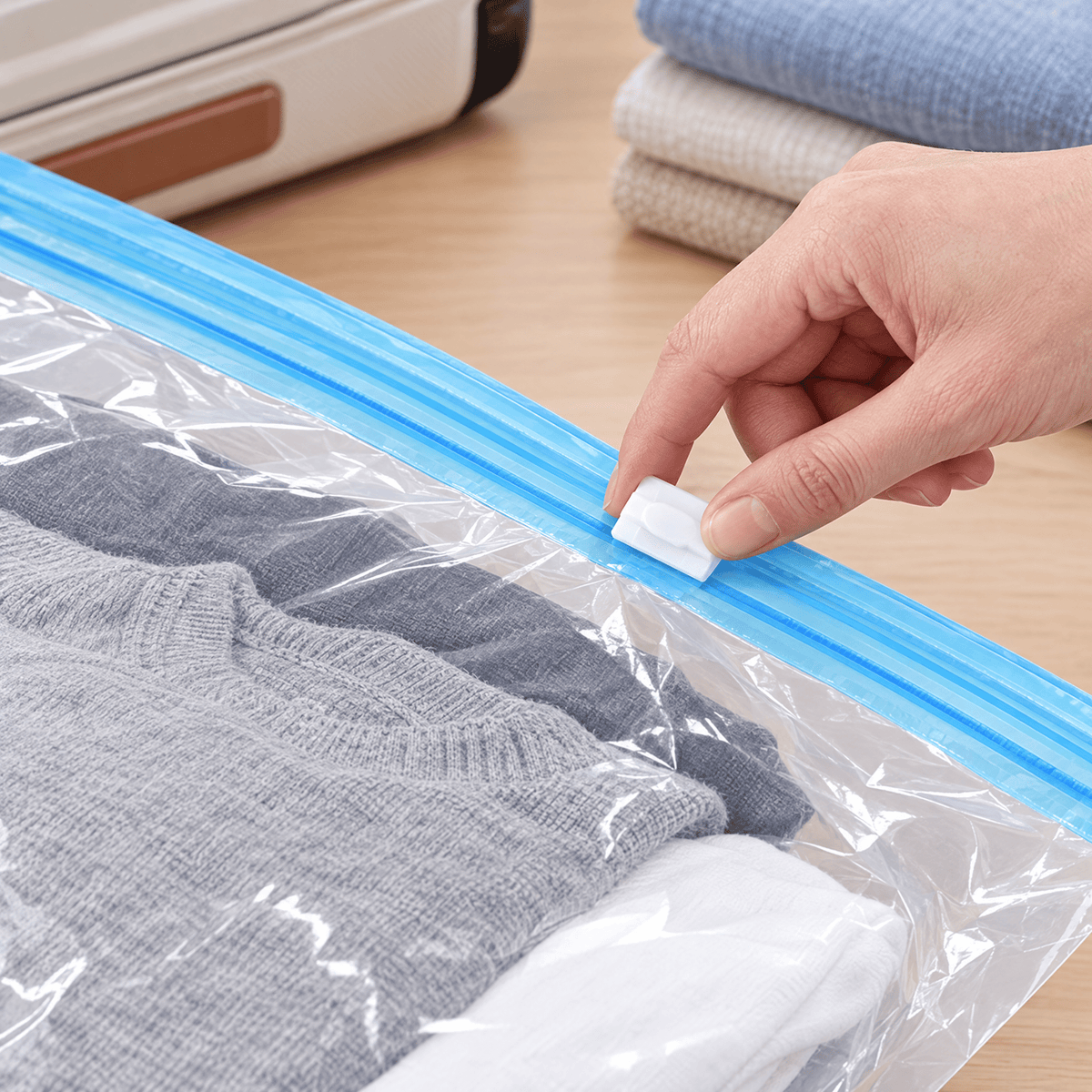 Roll-Up Travel Compression Bags - TrendsToLife